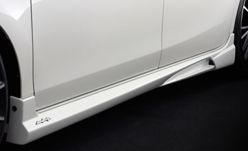 DAMD プリウスα(アルファ) サイドスカート