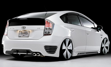 ギャルソン・DAD プリウス エアロパーツ