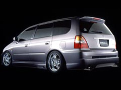 ジアラ オデッセイ エアロパーツ