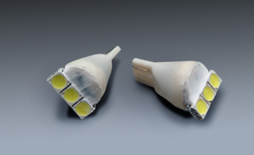 �W���i�b�N�@�V�[�}�@LED�i���o�[�����v�i���i�C���[�W�j