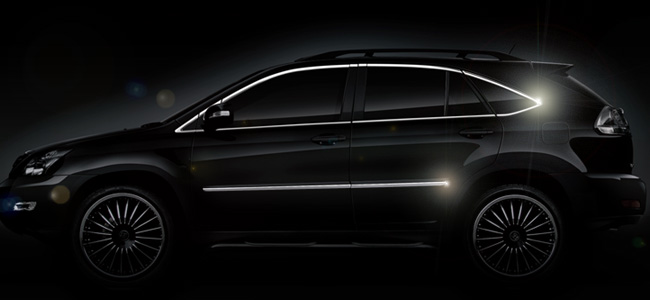 【希少】60ハリアー　漆黒サイドメッキモール トヨタ純正 60系 ハリアー 後期 Style BLUEISH サイドメッキモール 4点