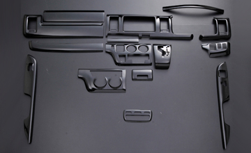 ハイエース インテリアパネル ピアノブラック目