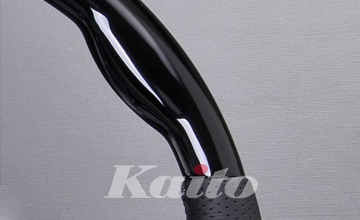 ハイエース ウッドステアリング ピアノブラック