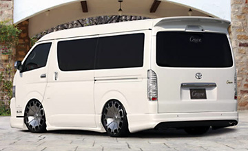 �N���C�u�@�n�C�G�[�X�@�G�A���p�[�c