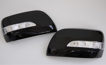 �����B�[�A�@�����h�N���[�U�[�@LED�~���[�E�C���J�[